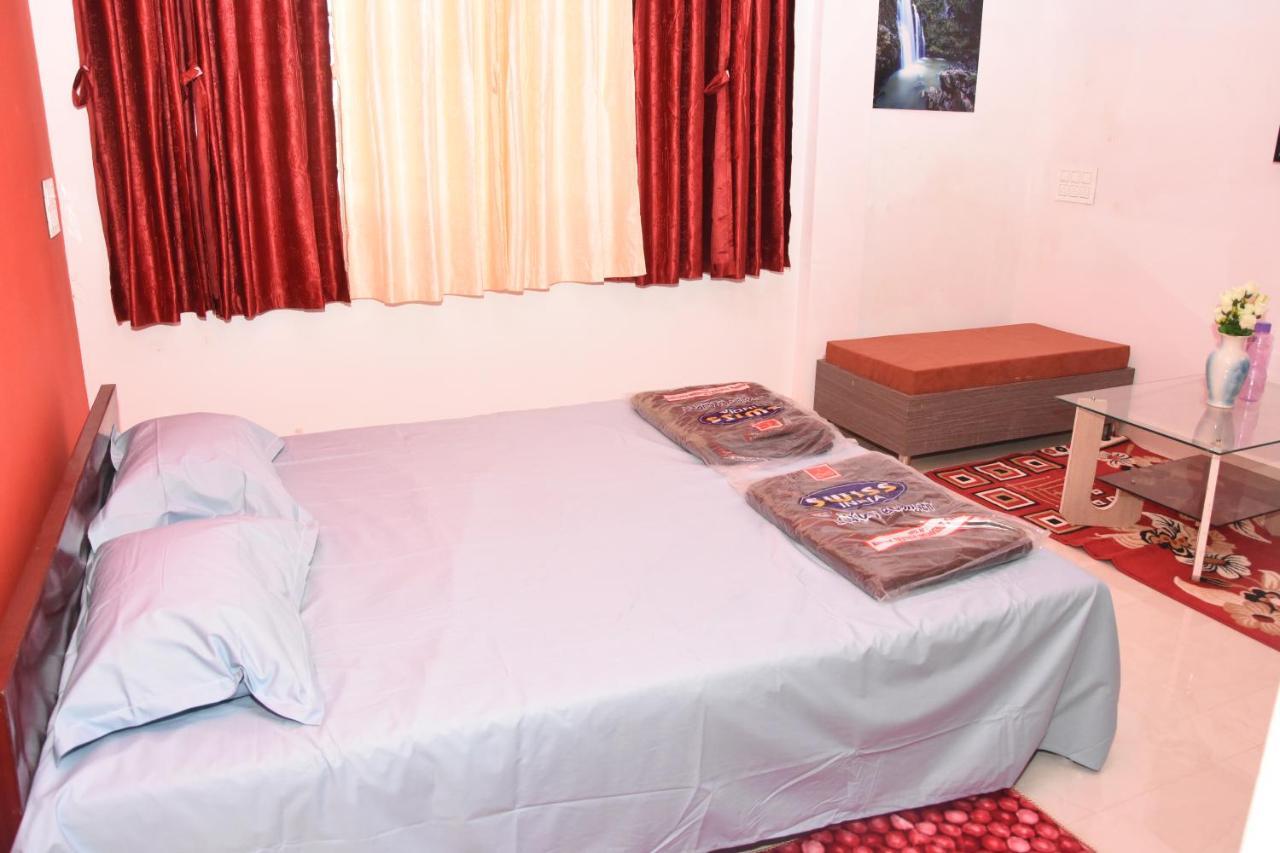 H P Homestay Dharwar Exterior foto